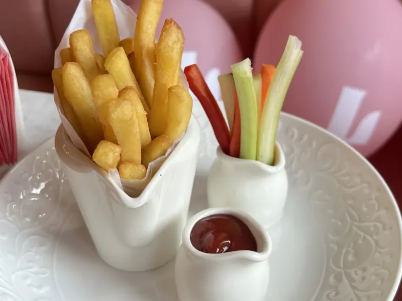French Fries with Choice of Sauce