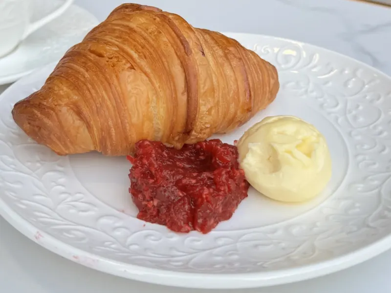 French-Style Croissant