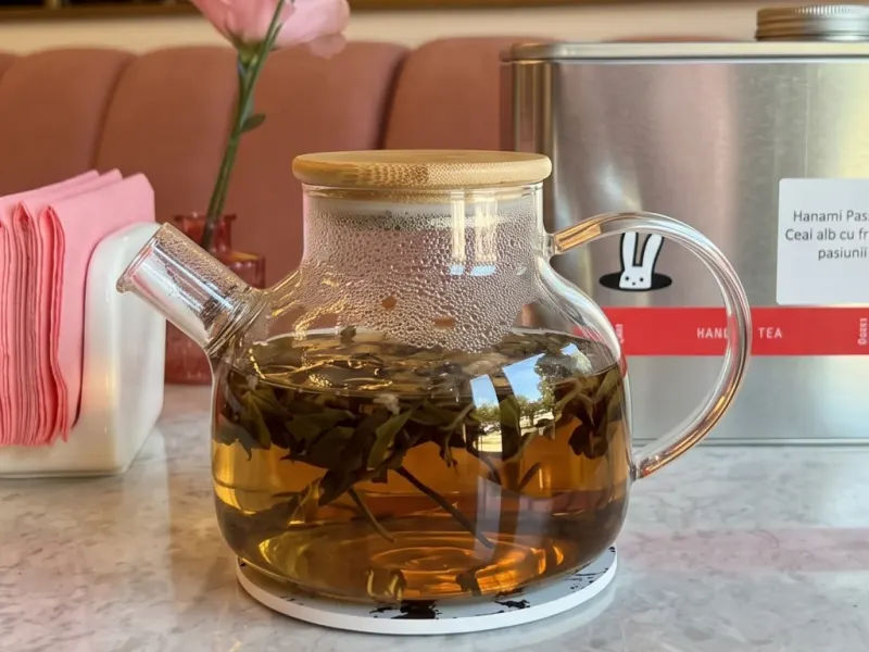 White Tea with Passion Fruit